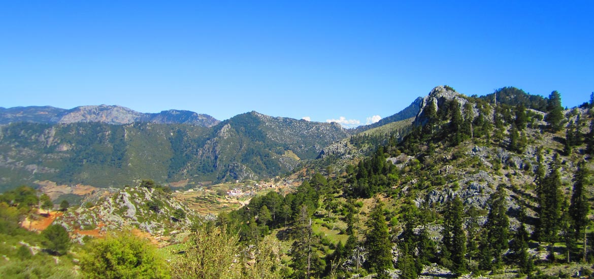 Viaggio trekking in Marocco - Le montagne marocchine Viaggio trekking in Marocco - Le montagne marocchine