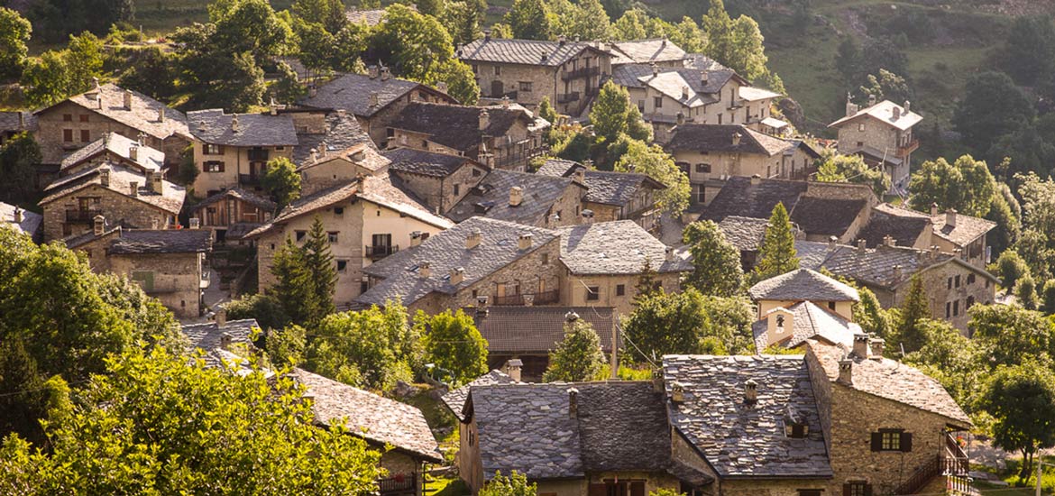 Italy - Alps of Piedmont: how to reach Val Maira Italy - Alps of Piedmont: how to reach Val Maira
