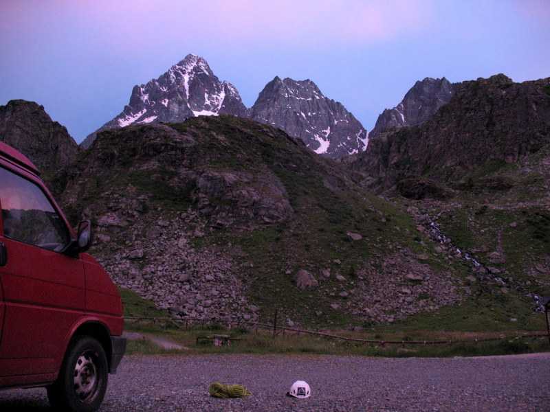 Alpinismo in Piemonte: Monviso, cresta Punta Roma Punta Udine Alpinismo in Piemonte: Monviso, cresta Punta Roma Punta Udine