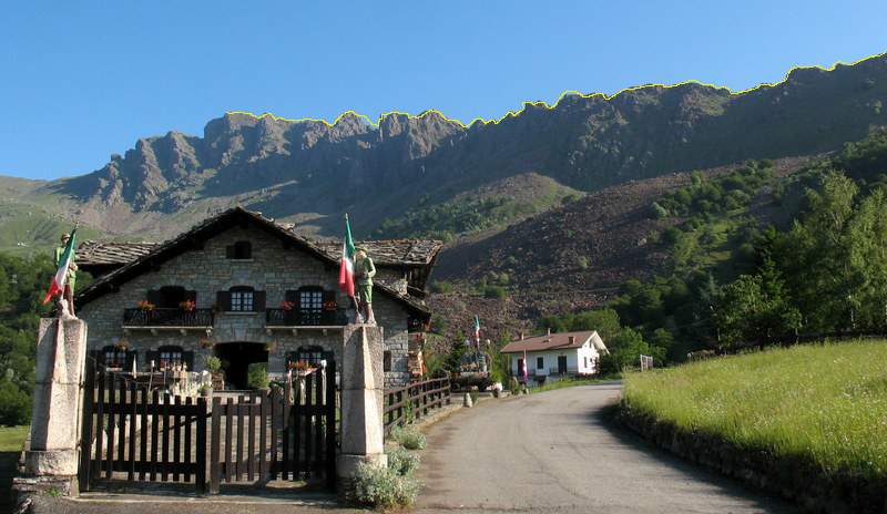 Alpinismo in Piemonte: uscita sulla Schiena del Drago Alpinismo in Piemonte: uscita sulla Schiena del Drago